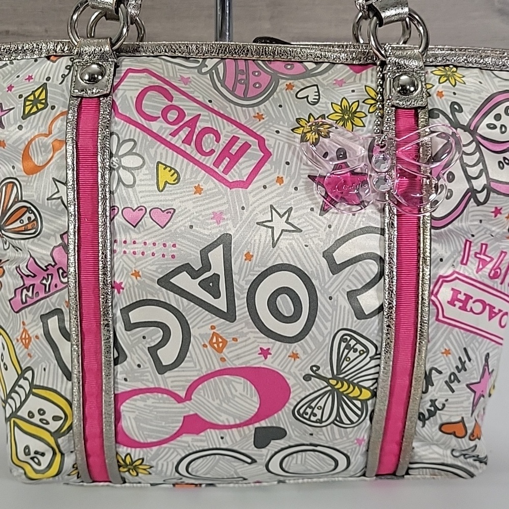 Coach Poppy Y2K Bandana Butterfly Tote Bag F15712 - Picture 2 of 16
